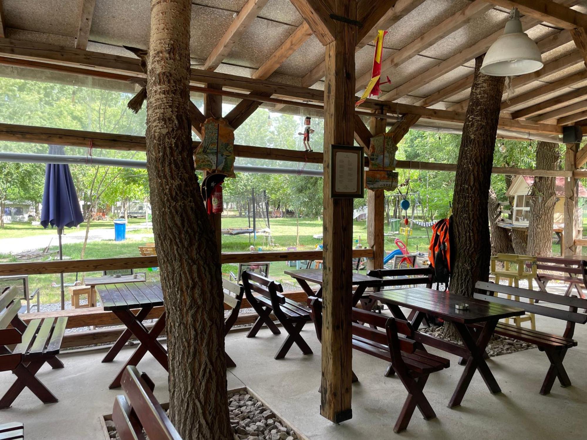 Camping Oaza Bela Crkva  Extérieur photo