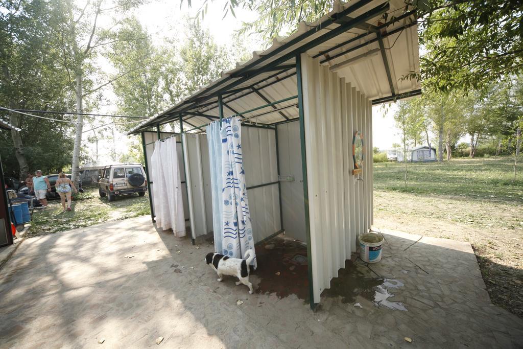 Camping Oaza Bela Crkva  Extérieur photo